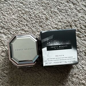 NIB Fenty Beauty | PRO FILT'R MINI INSTANT RETOUCH SETTING POWDER | Lavender